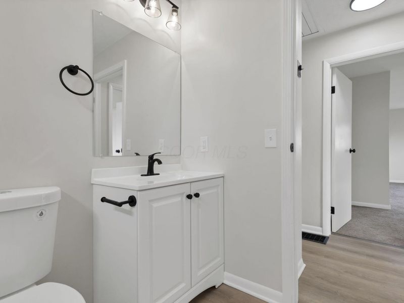 2605 Spaatz Avenue , Columbus, OH 43204 Photo 14