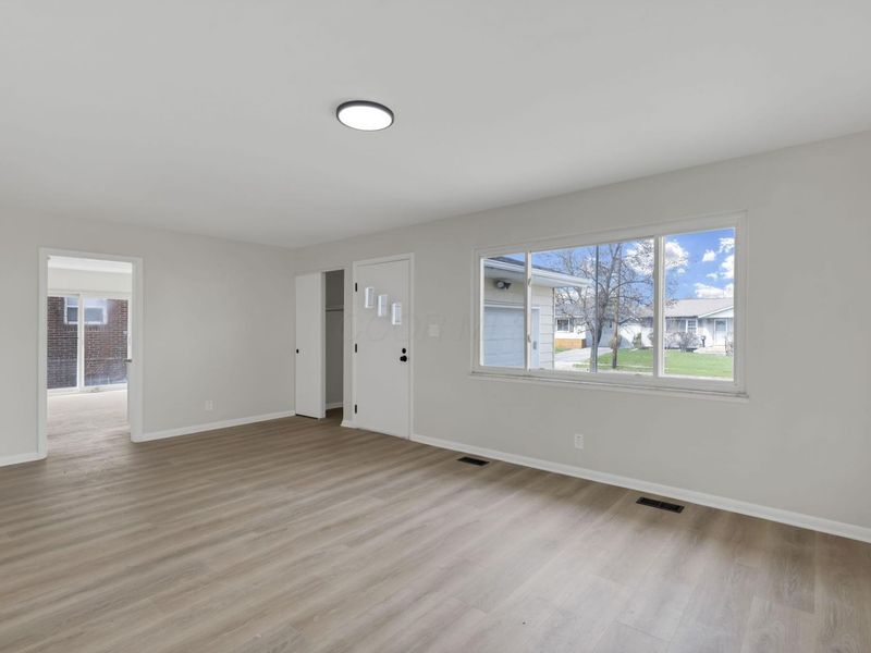 2605 Spaatz Avenue , Columbus, OH 43204 Photo 2