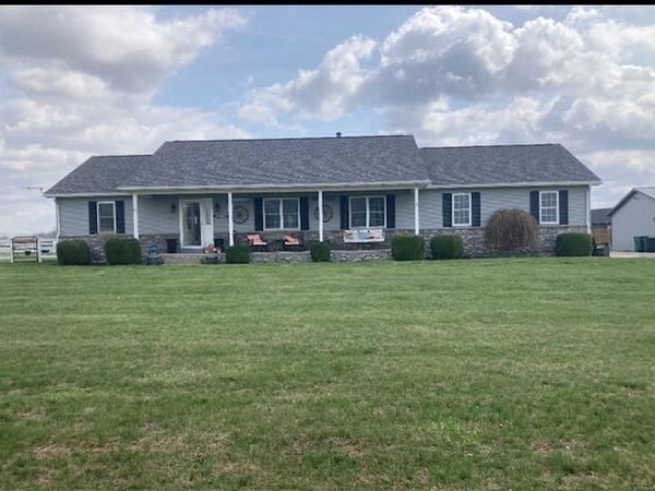 7280 Rader Road NE, Pleasantville, OH 43148