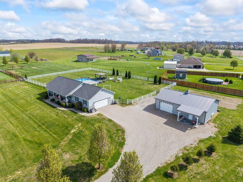 7280 Rader Road NE, Pleasantville, OH 43148 Photo 5