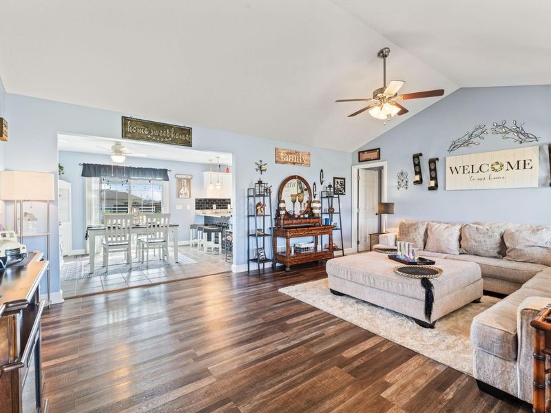 7280 Rader Road NE, Pleasantville, OH 43148 Photo 6