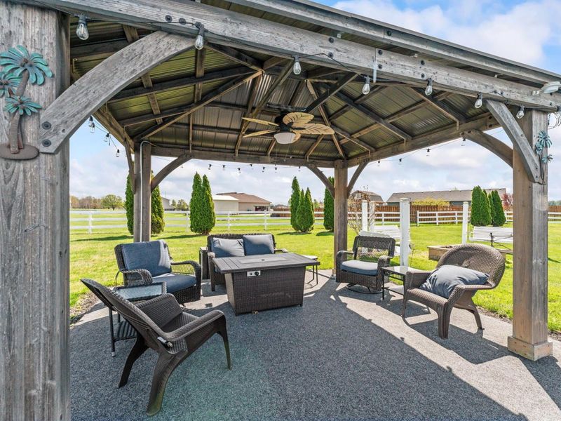 7280 Rader Road NE, Pleasantville, OH 43148 Photo 65