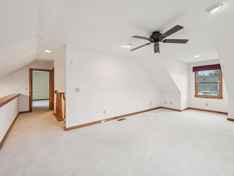 953 Hopewell Heights Drive , Heath, OH 43056 Photo 38