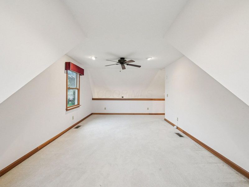 953 Hopewell Heights Drive , Heath, OH 43056 Photo 39