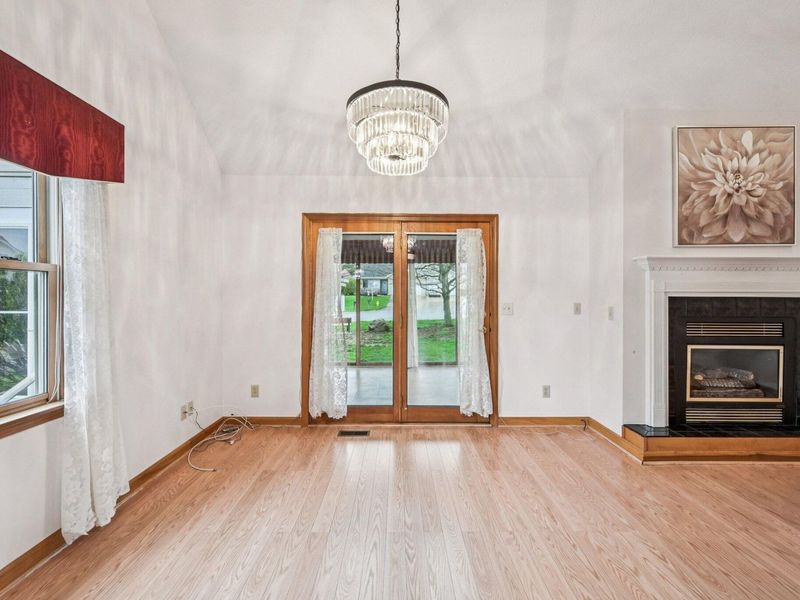 953 Hopewell Heights Drive , Heath, OH 43056 Photo 5