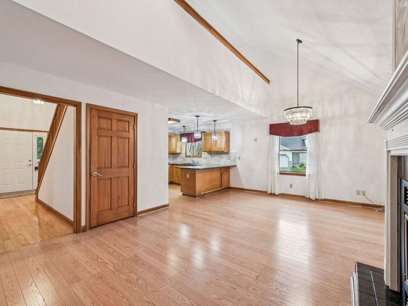 953 Hopewell Heights Drive , Heath, OH 43056 Photo 8