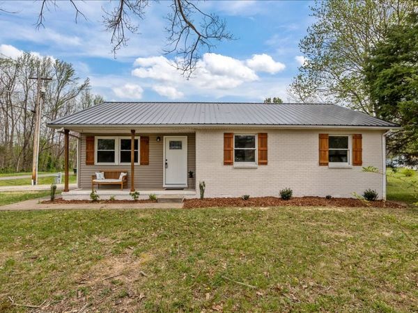118 A G Myatt , Dickson, TN 37055