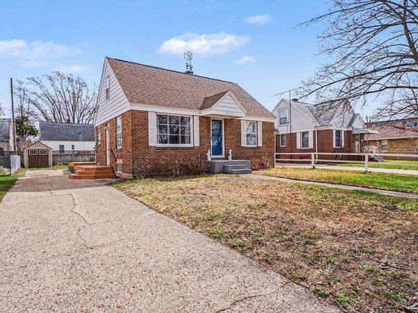 3008 Dawes Road, Muskegon, MI 49441