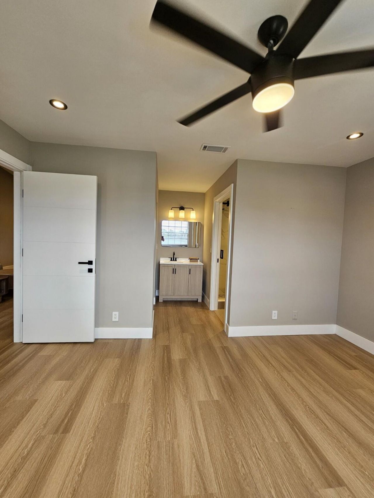 3190 Leewood Terrace, Unit L203, Boca Raton, FL 33431 Photo