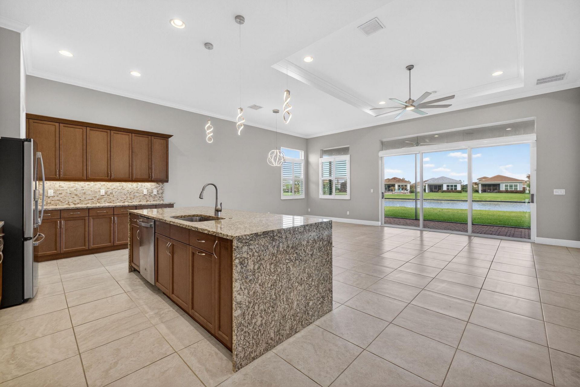 9318 SW Miracoli Way, Port Saint Lucie, FL 34987 Photo