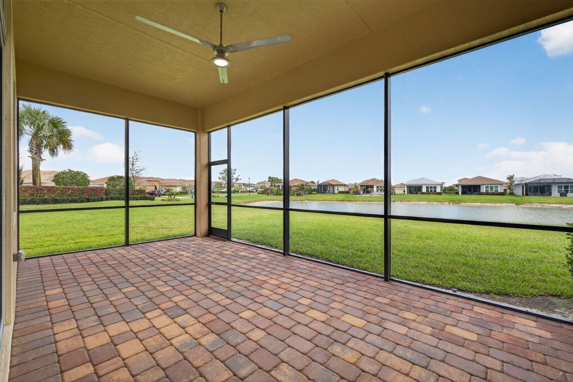 9318 SW Miracoli Way, Port Saint Lucie, FL 34987 Photo