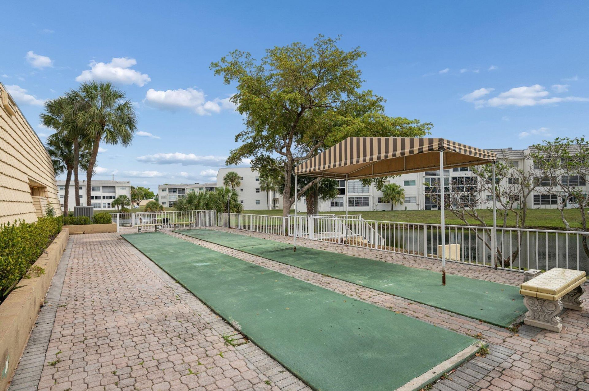 8305 Sunrise Lakes Boulevard, Unit 308, Sunrise, FL 33322 Photo