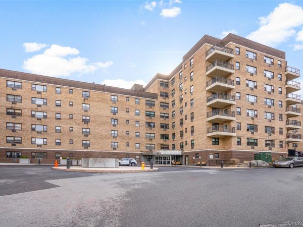 505 Central Avenue , Unit 201, White Plains, NY 10606