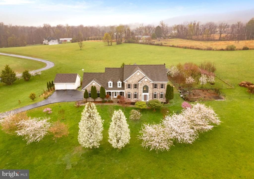 36430 HESKETT LANE , HILLSBORO, VA 20132