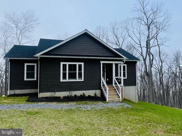 1982 HIGH TOP, LINDEN, VA 22642