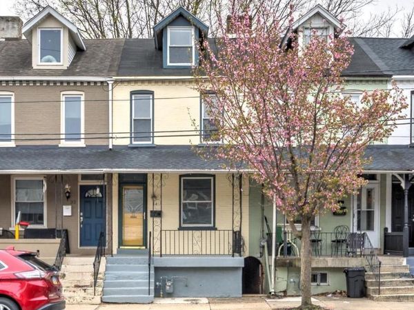 34 W NEW STREET , LANCASTER, PA 17603