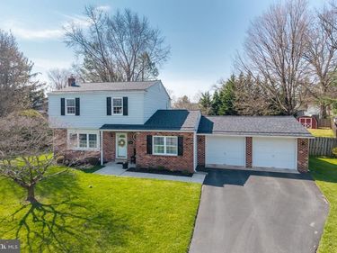 1900 DAVIS DRIVE, EAGLEVILLE, PA 19403