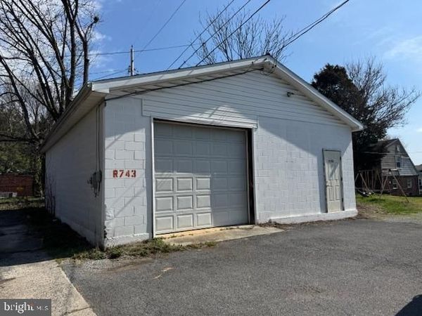 743 REAR GUILFORD , HAGERSTOWN, MD 21740