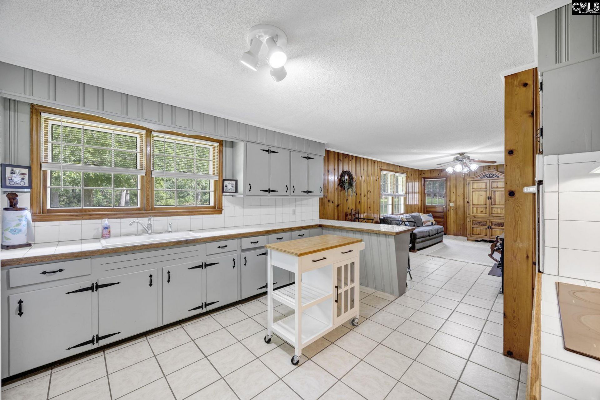 159 Rogers Road  Photo 13