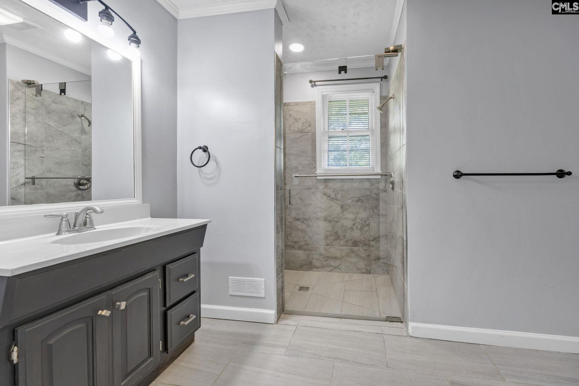 159 Rogers Road  Photo 21