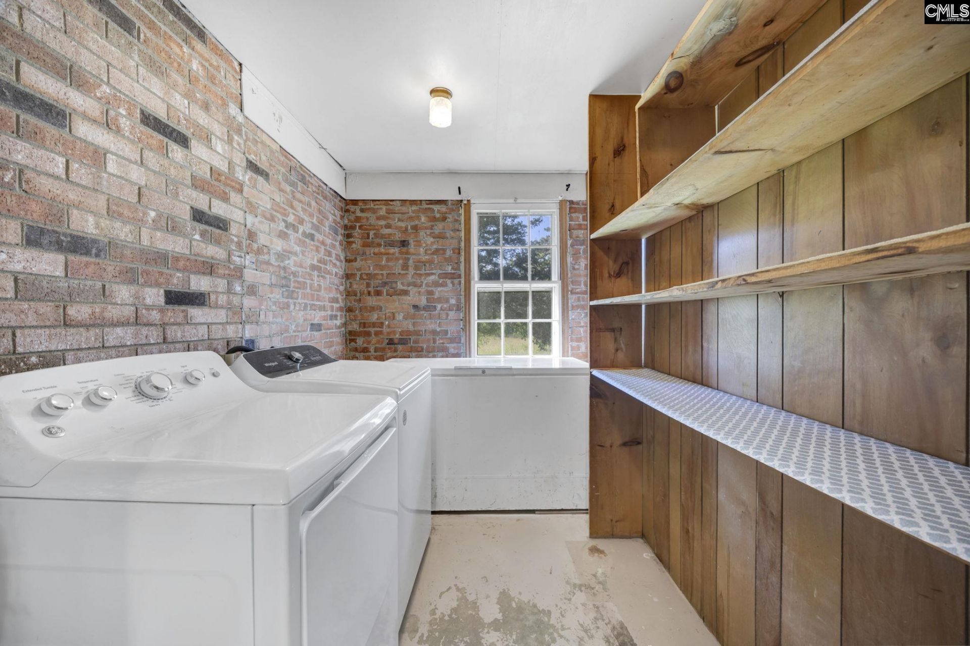 159 Rogers Road  Photo 28