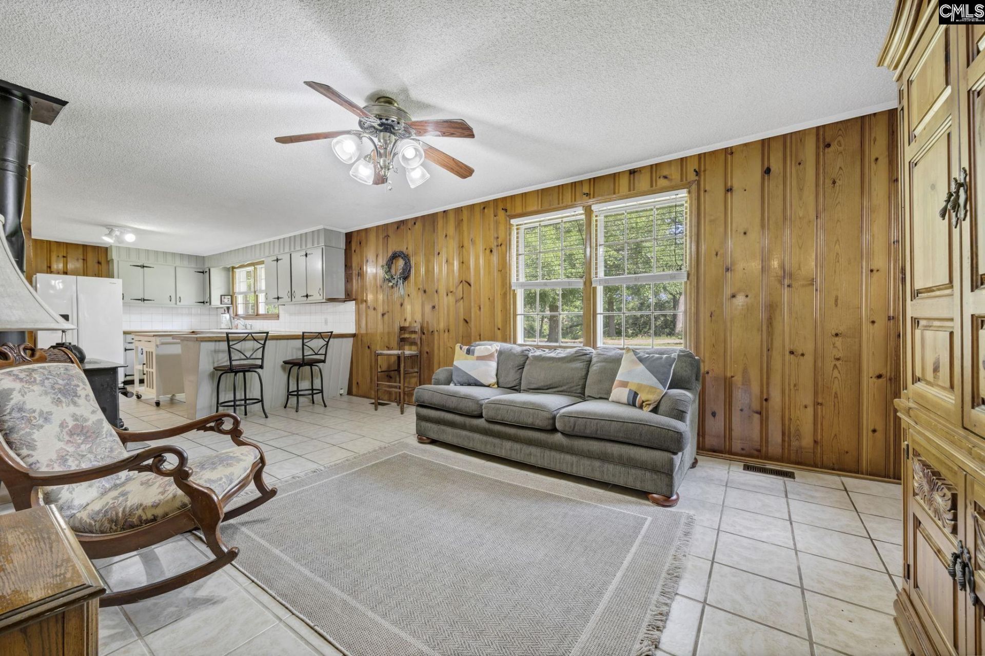 159 Rogers Road  Photo 8