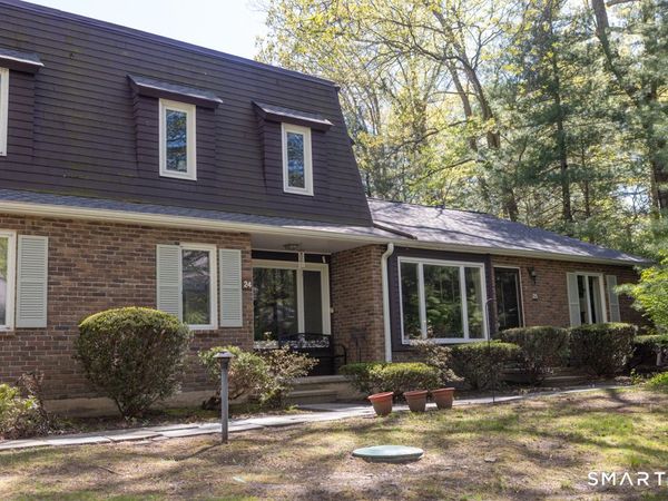 65 Main, Unit 24, Essex, CT 06442