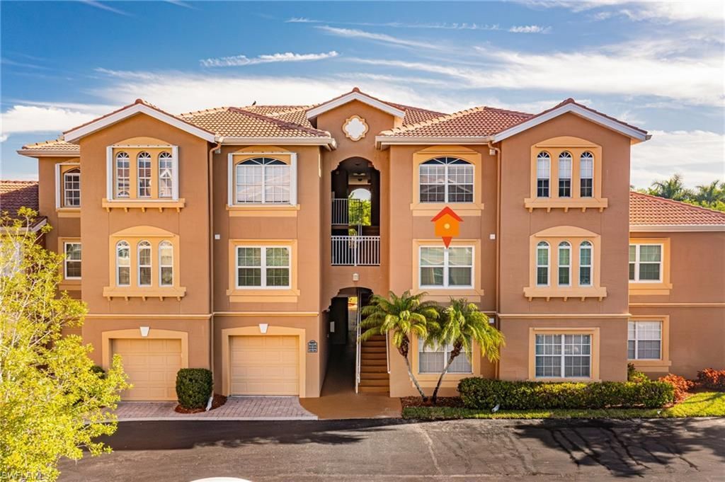 15585 Ocean Walk Cir, Unit 216, Fort Myers, FL 33908 Photo