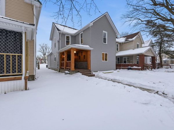 321 W Columbia Street , Marion, OH 43302