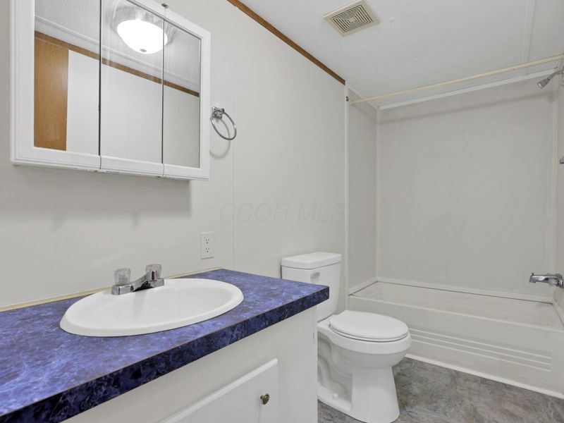 1100 Thornwood Drive SW, Unit Lot 51, Heath, OH 43056 Photo 23