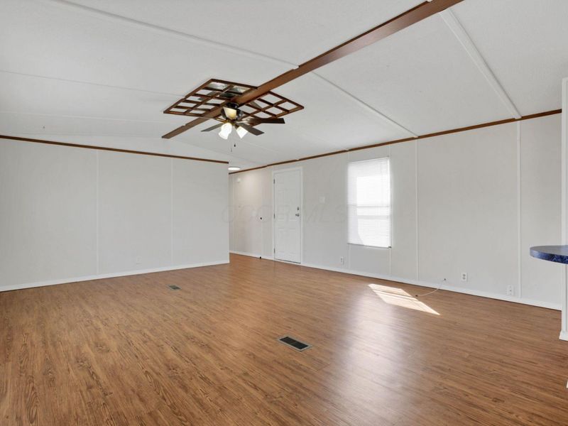 1100 Thornwood Drive SW, Unit Lot 51, Heath, OH 43056 Photo 9