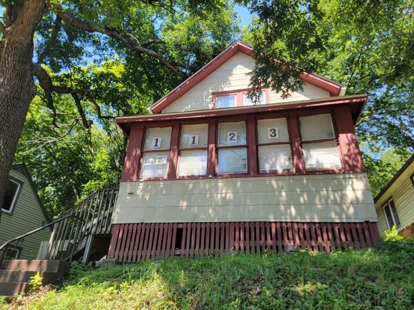1123 6th Street E, Saint Paul, MN 55106