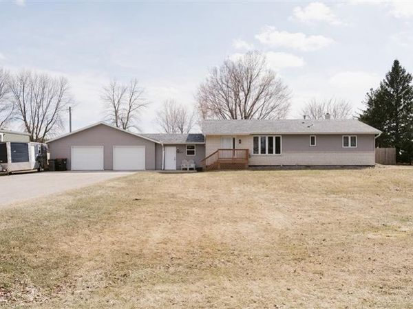 27271 93rd Street , Buckman, MN 56364
