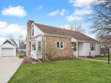 818 W TRUITT Avenue, Chillicothe, IL 61523