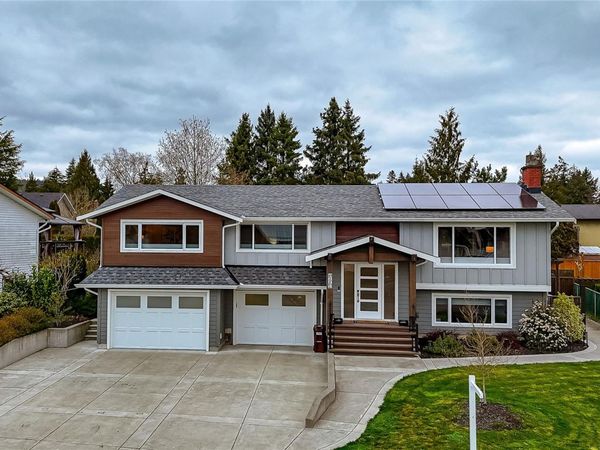 1894 Seaboard Cres , Central Saanich, BC V8M 1K6