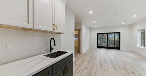 1040 Cellador Road, South Lake Tahoe, CA 96150 Photo