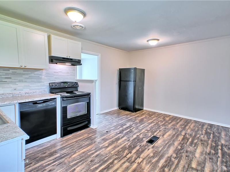 5151 Gardendale Avenue, Trotwood, OH 45417 Photo 11