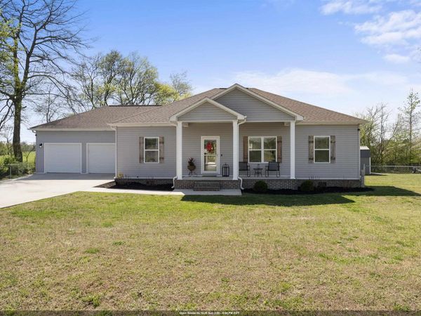 15261 Co Rd 33, Killen, AL 35645