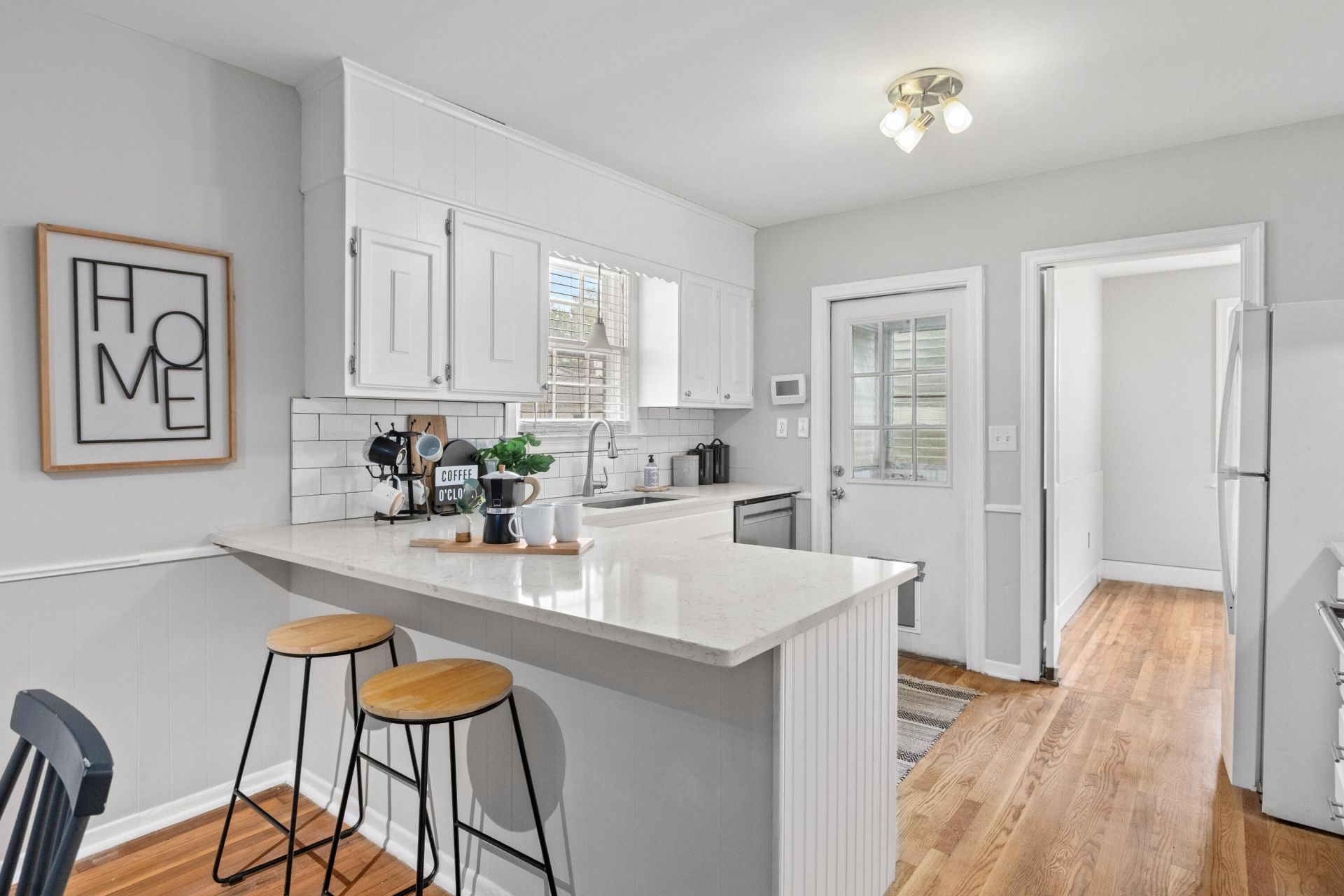 5252 Braddock Avenue Photo 13