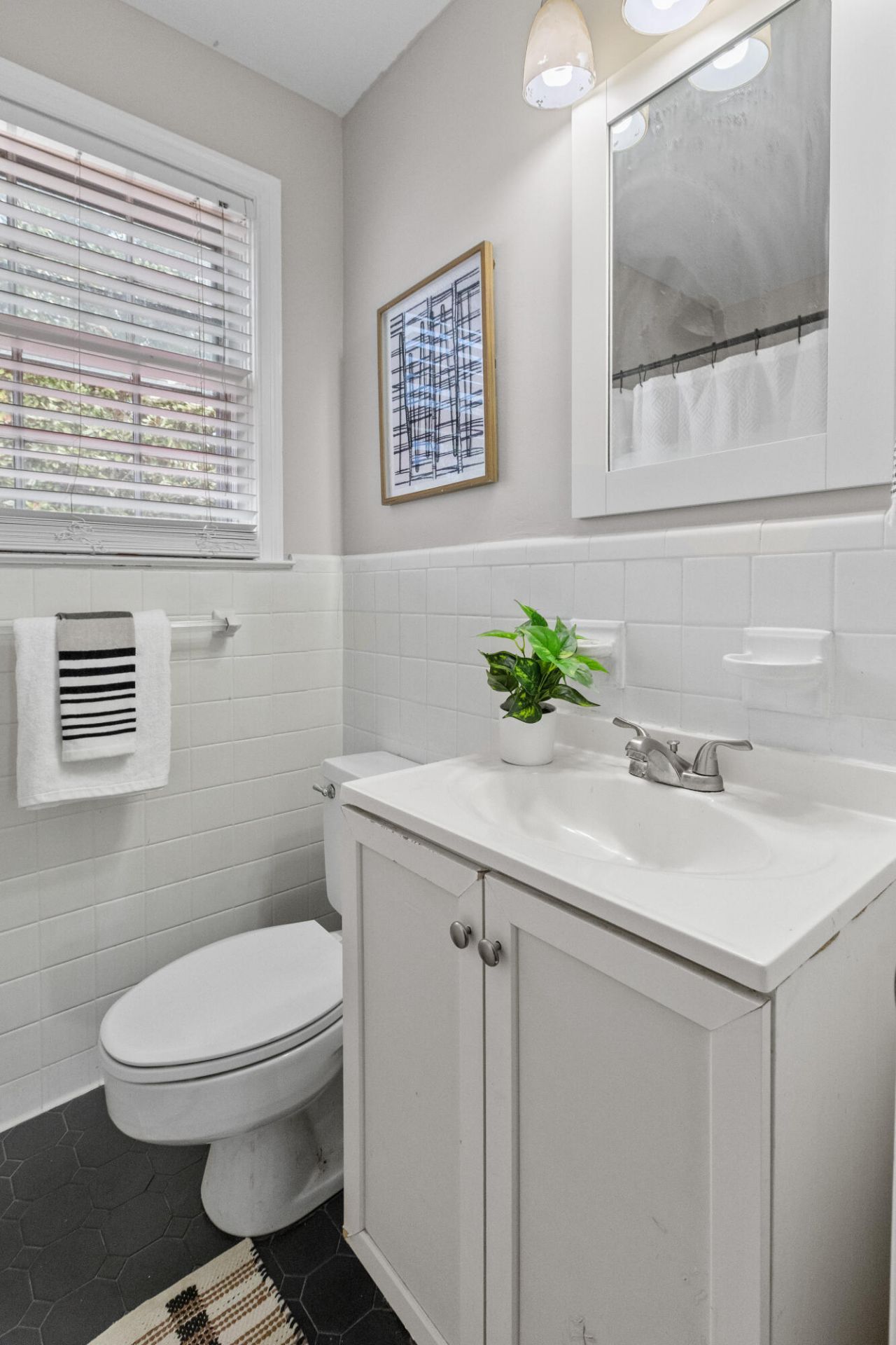 5252 Braddock Avenue Photo 23