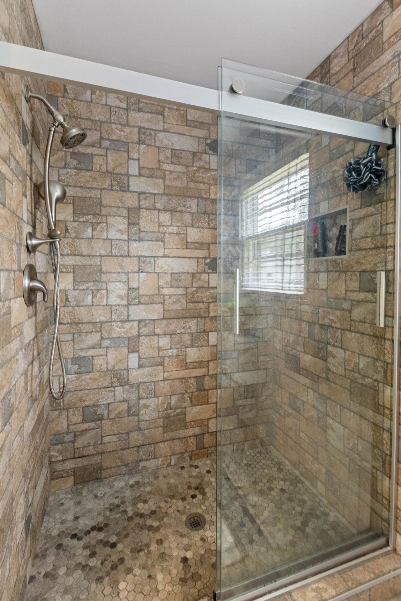 5252 Braddock Avenue Photo 36