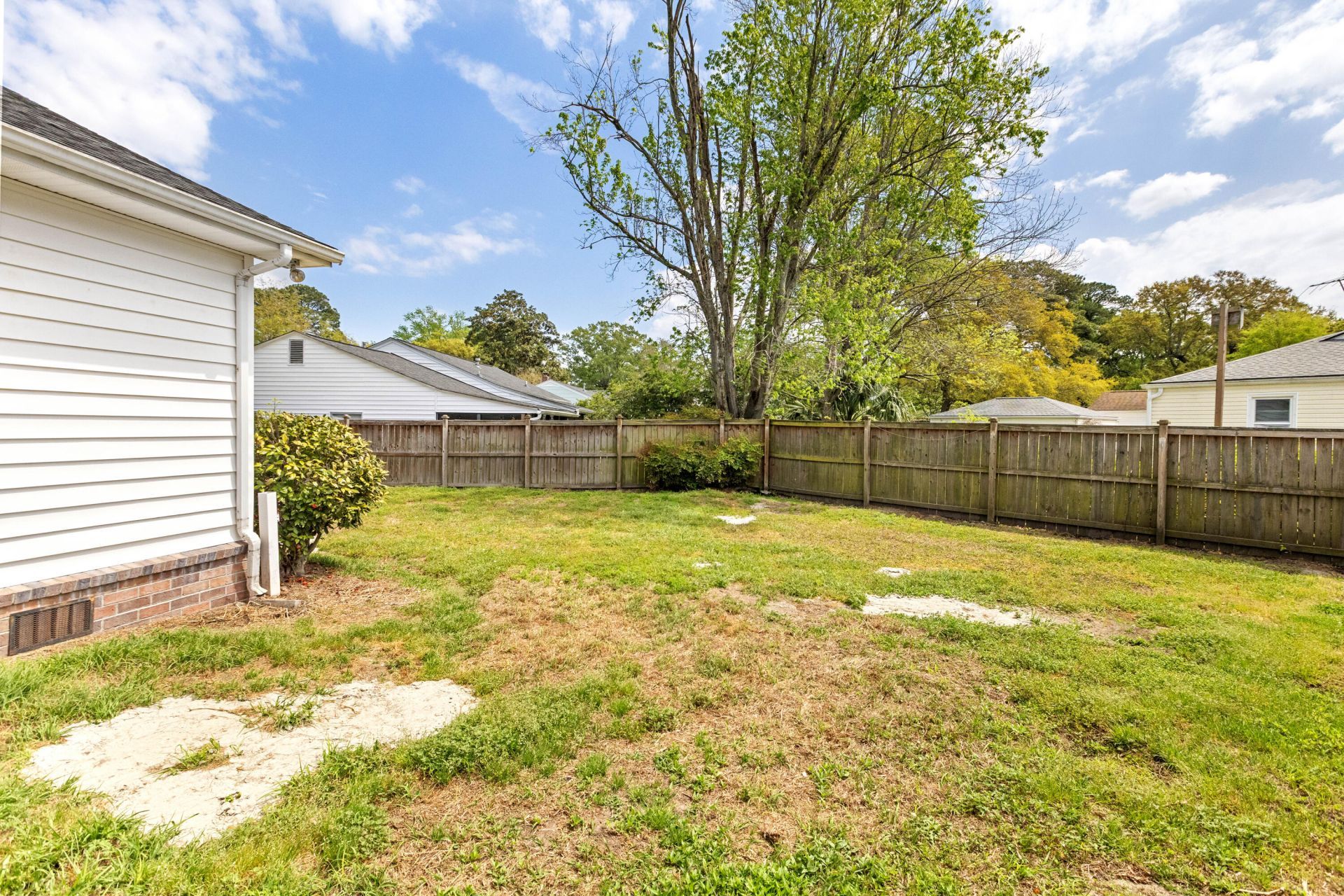 5252 Braddock Avenue Photo 37