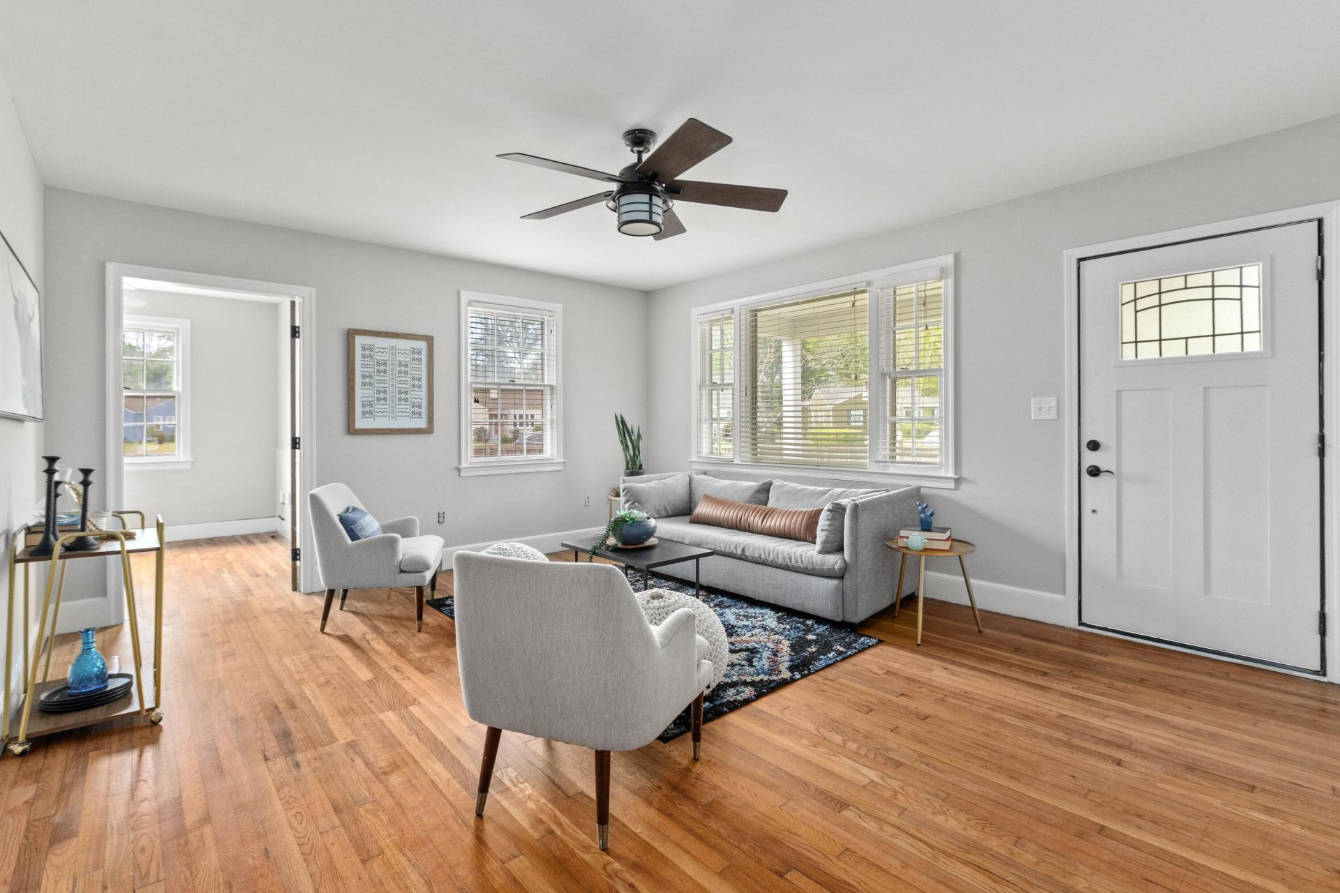 5252 Braddock Avenue Photo 5