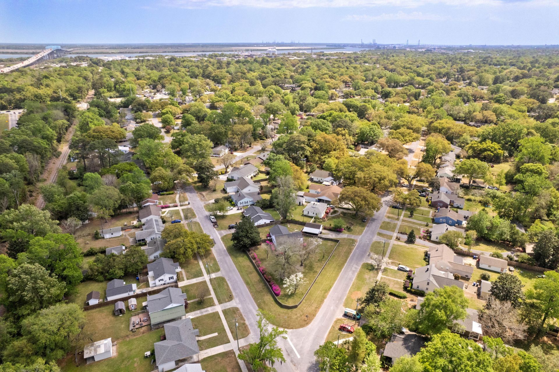 5252 Braddock Avenue Photo 51