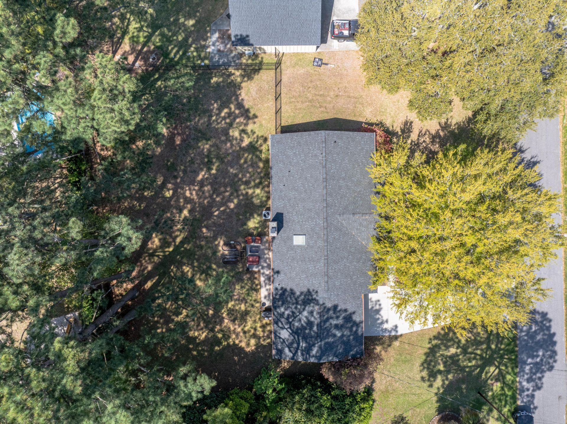 971 Carmel Drive Photo 34