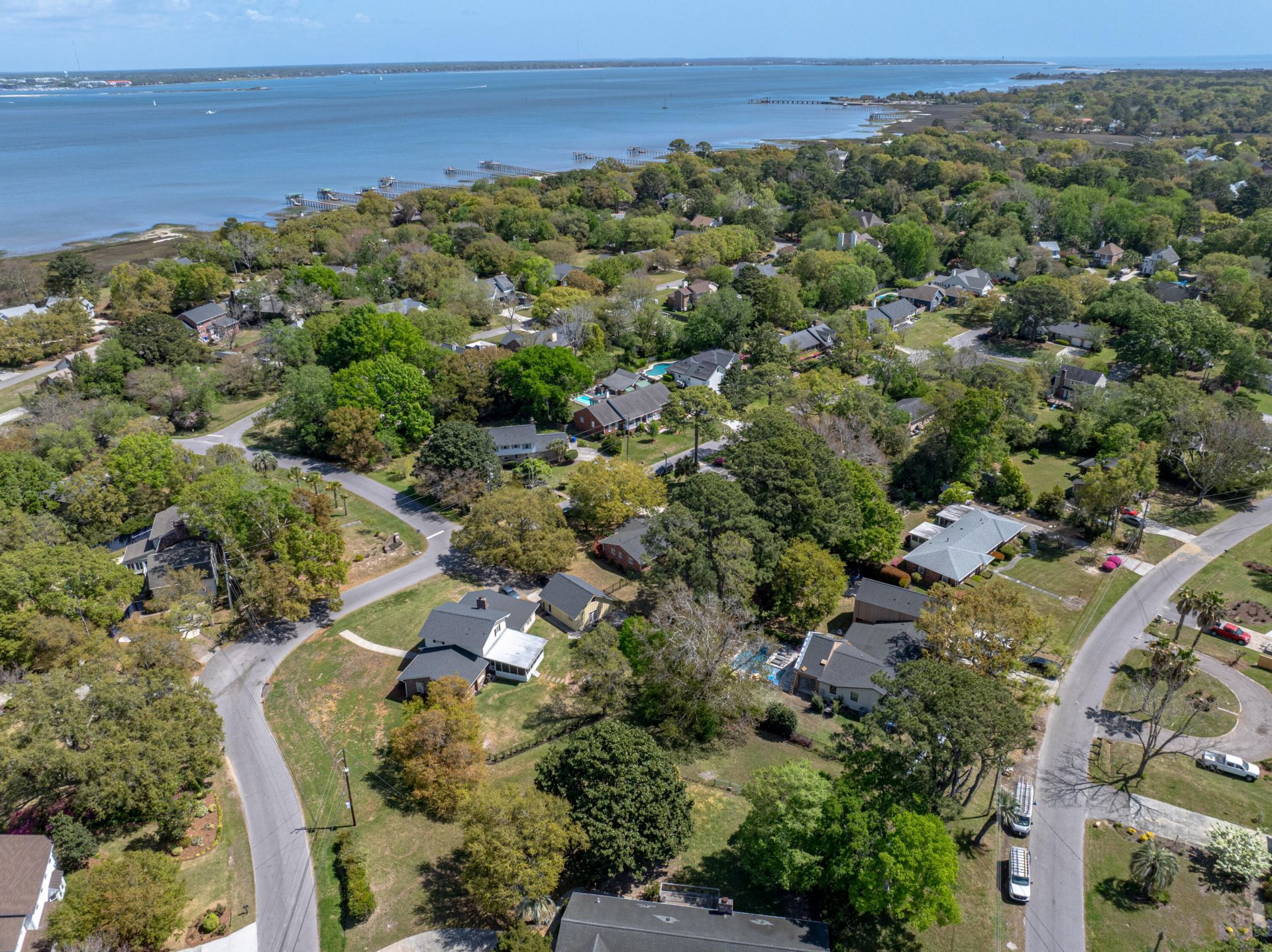 971 Carmel Drive Photo 38