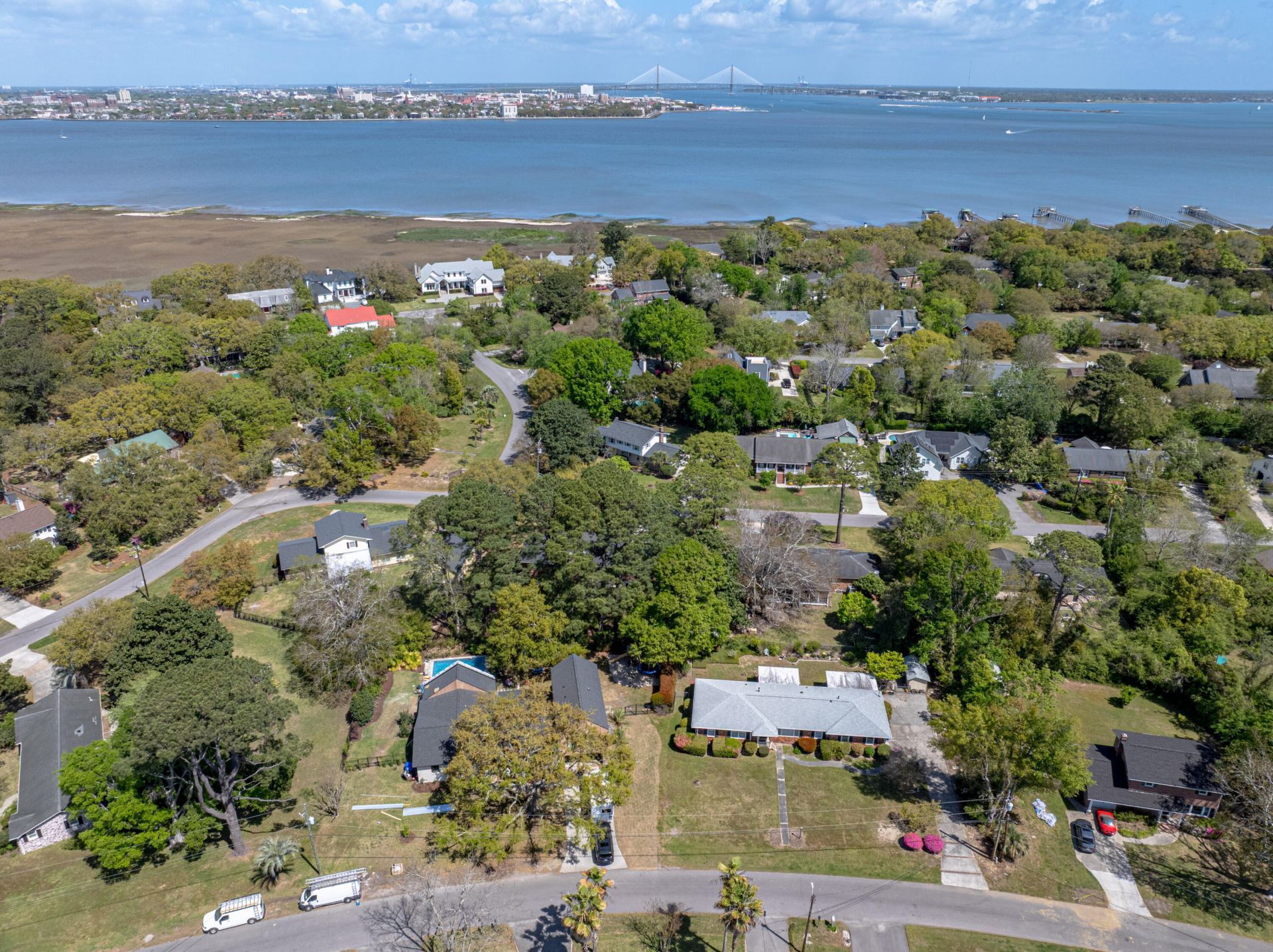 971 Carmel Drive Photo 6