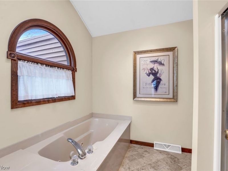 4502 Edgewater Drive, Sheffield Lake, OH 44054 Photo 26