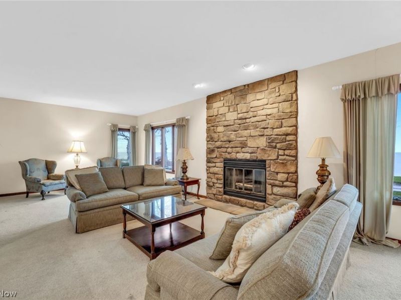 4502 Edgewater Drive, Sheffield Lake, OH 44054 Photo 7