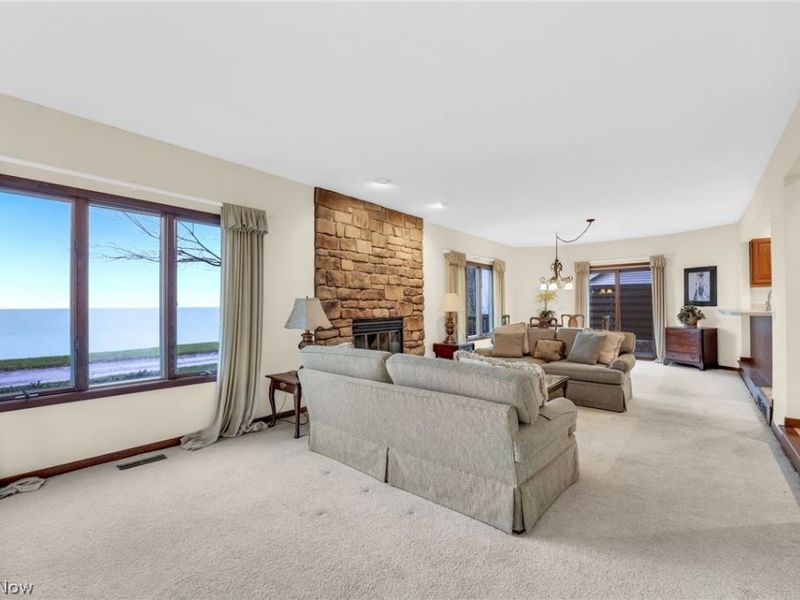 4502 Edgewater Drive, Sheffield Lake, OH 44054 Photo 9